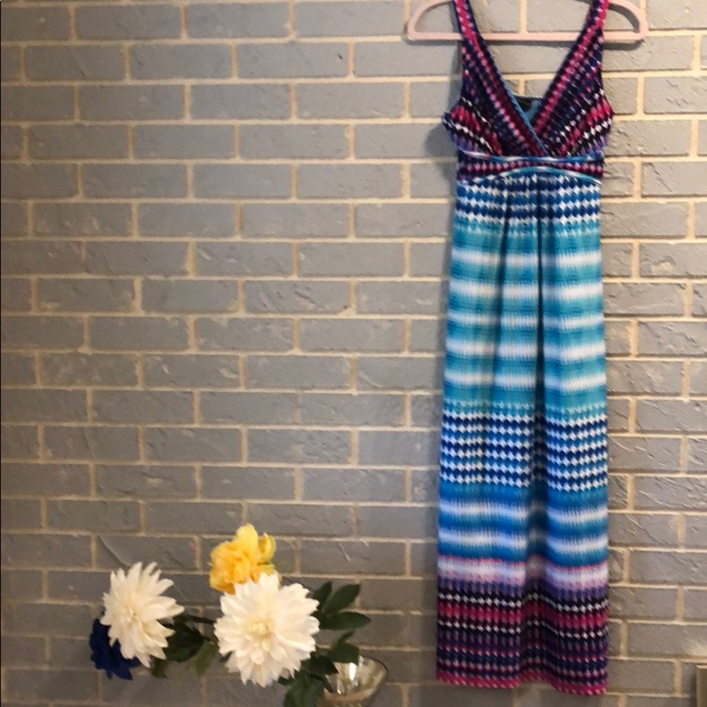 Maxi dress multi color medium petite